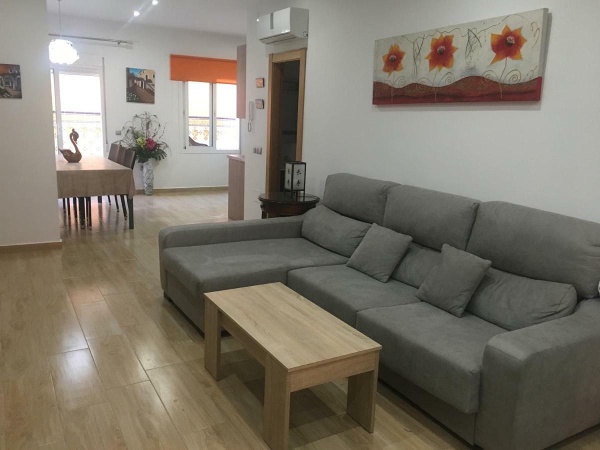 Apartment With Private Patio Fuengirola Exterior photo